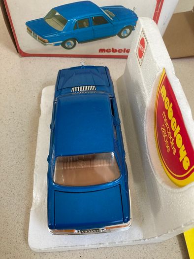 Mercedes 280 SE Mattel Mebetoys Scale 1/28