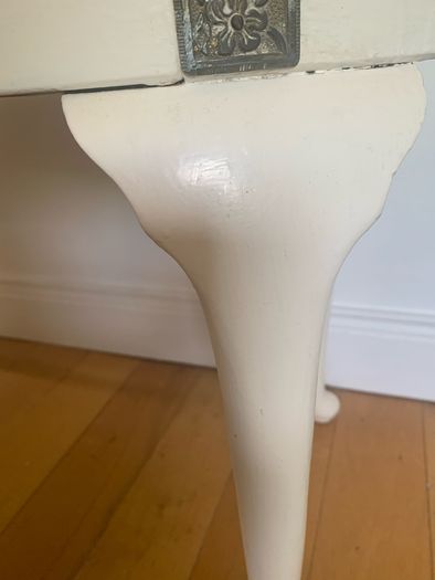 dressing table