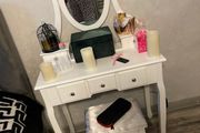 BRAND NEW Modern Makeup Table Dressing Table