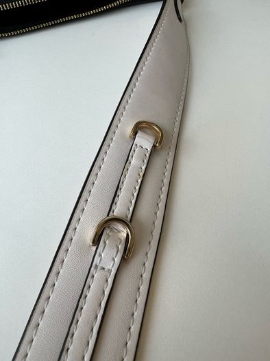 Perfect gift Michael Kors bag with ALL brand NEW accessories