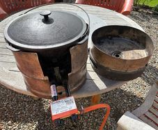 BBQ accessories. Cast iron. Camping cooking equipment .Kazan.Burner.