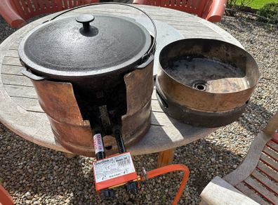 BBQ accessories. Cast iron. Camping cooking equipment .Kazan.Burner.