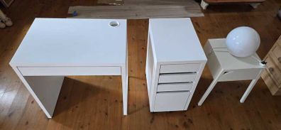 Bedroom Furnitures