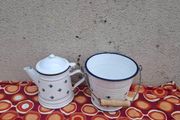 enamel tea pot and bucket postage possible