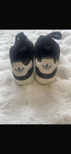 Adidas Campus