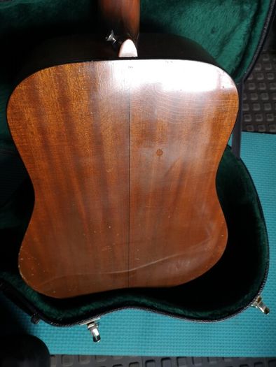 Martin D18 1975 Vintage.