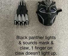 Black panther mask & claw