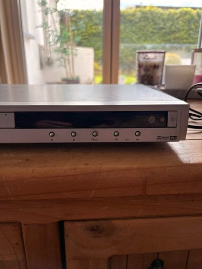 dvd player