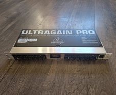 behringer ultragain pro