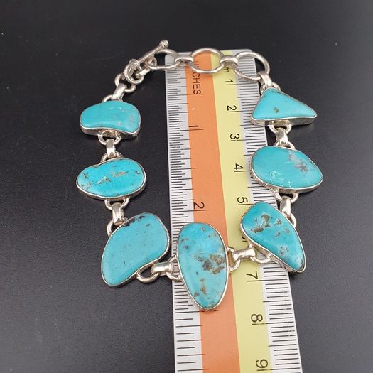 Stunning Arizona Turqouise with Sterling 925 Silver Bracelet