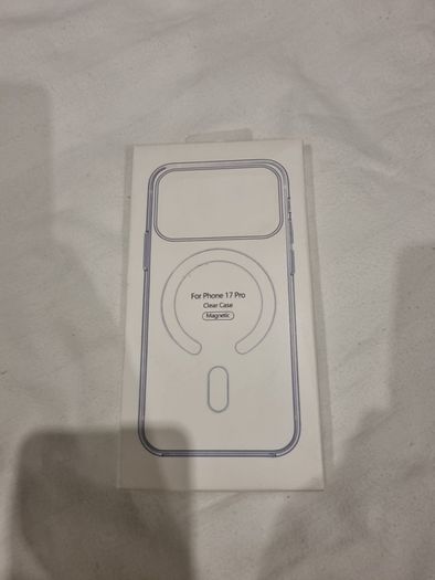 I phone 17 pro magnetic case