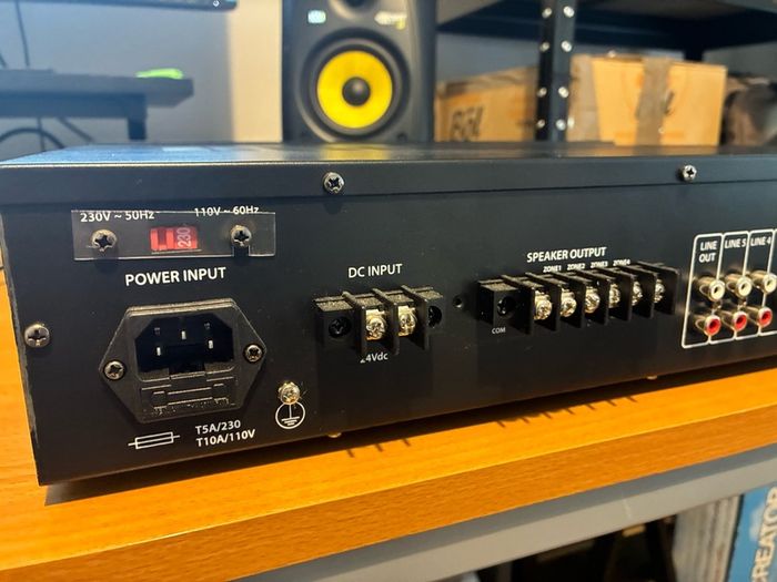 Adastra RM240SB Amp