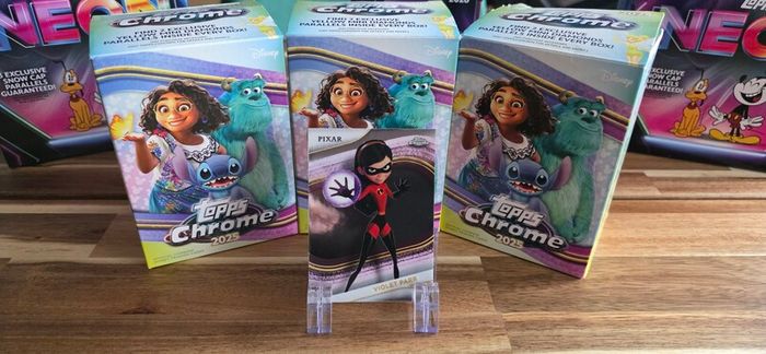 Topps Disney Chrome 2025