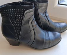 Black Leather Boots
