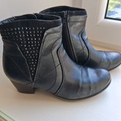 Black Leather Boots