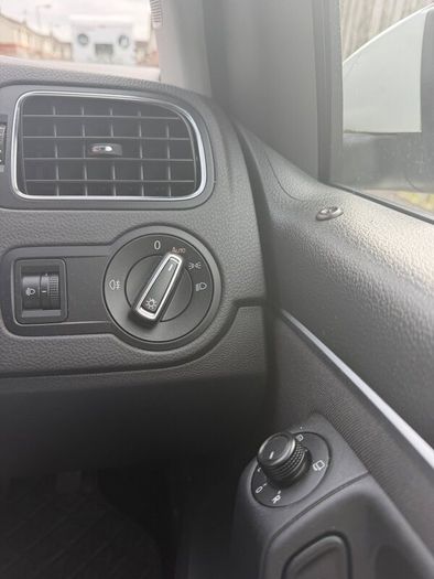 Volkswagen Polo 2016 NCT 09/27 TAX 04/27
