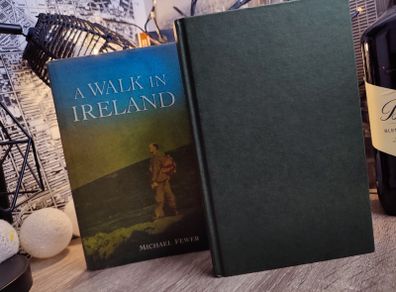 A Walk in Ireland: An Anthology of Walking Literature ! Hardcover ! 2002 ! by Atrium ! Irish Interest !