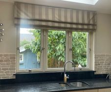 Roman blind