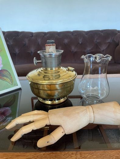 1930s40s Aladdin Model 12 Brass Table Mantle Oil Lamp with Fluted Glass Shade