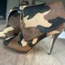 womans shoe Image 2