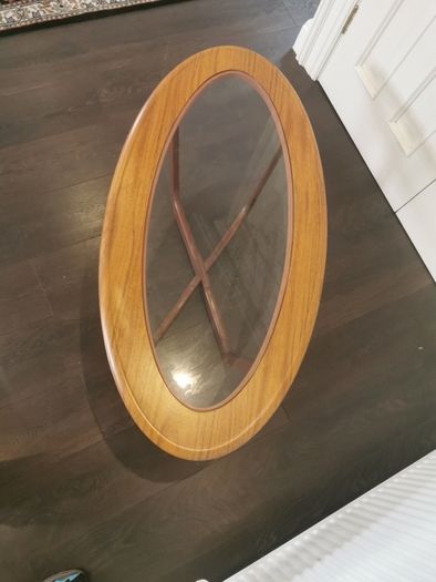 Retro Oval Coffee Table