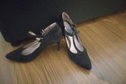 Clarks firm woman shoes