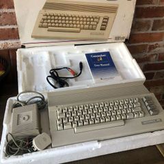 Retro Heaven: Boxed Commodore 64 (fully working) #366