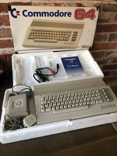 Retro Heaven: Boxed Commodore 64 (fully working) #366