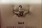 Ladies sliver claddagh ring size 8