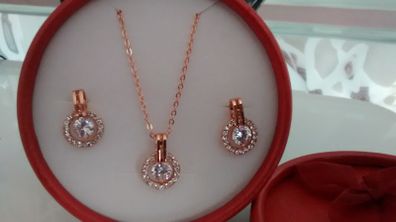 18K Rose Gold Plated Crystal Pendant & Earrings Set