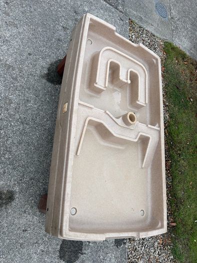 Outdoor sand table