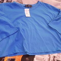 BNWT - Size XL - A Lovely Blue Ladies Tee - Read Carefully