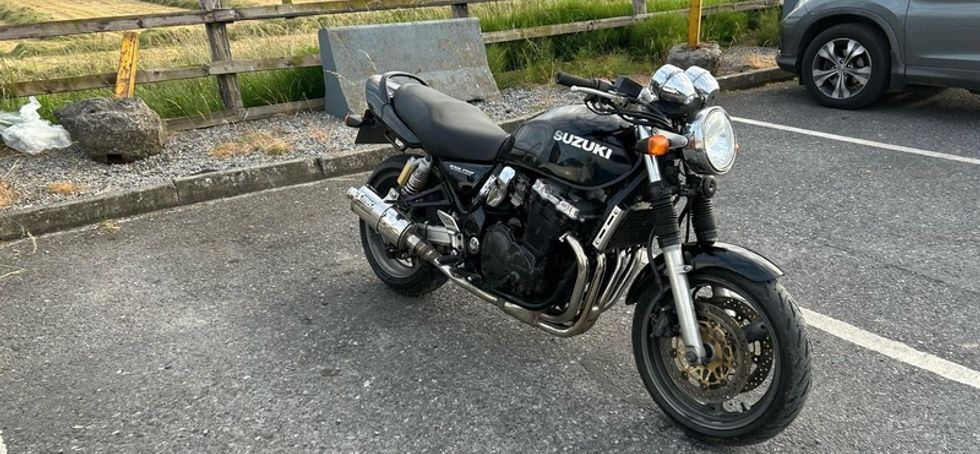 2000 Suzuki Gsx 750