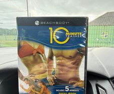 Beachbody 10 minute trainer dvd & workout calendar