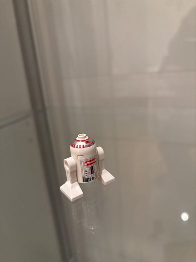 lego r5-d4 2005 droid