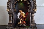 Lovely small Buddha ornament with changing colour light
