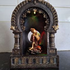 Lovely small Buddha ornament with changing colour light
