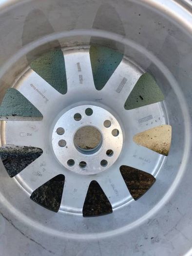 1x Audi alloy 5x100 / 5x112 17"