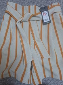 New shorts with tags