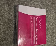 JAZZY derma roller system BNWT