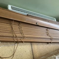 Venetian blinds