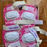 Kids helmet and knee pads Image 3
