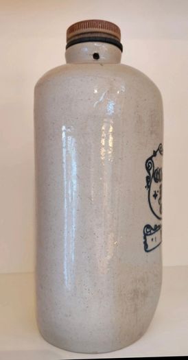 The Old Fulham Pottery stoneware warmer