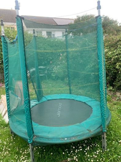 Trampoline