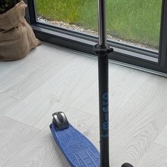 Micro children's scooter Maxi - Blue