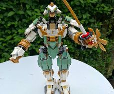 LEGO Ninjago Lloyd's Titan Mech toy incomplete