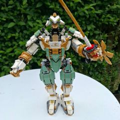 LEGO Ninjago Lloyd's Titan Mech toy incomplete