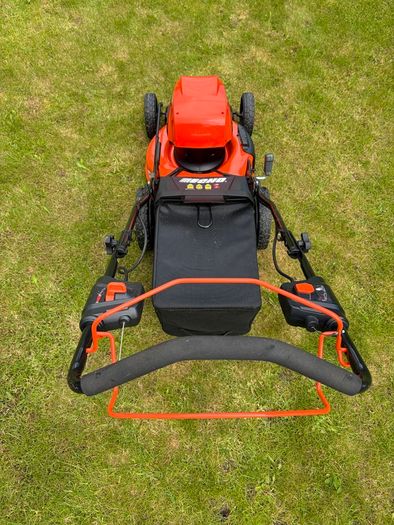 Echo Electric Lawnmower, Grass Trimmer + Batteries
