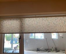 Green Lead Pattern Blind
