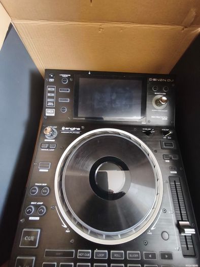 2x Denon Dj Sc5000 and Pioneer DJM850 for sale